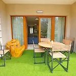 Alison Apartment *