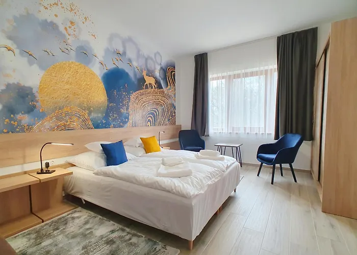 Alison Apartment